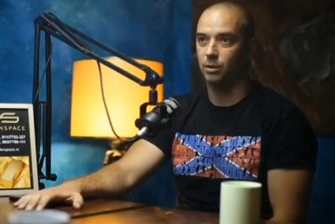 OVAJ ČOVEK JE SAVETNIK BLOKADERA! Pretio Vučiću smrću, a sad poziva na prebijanje studenata koji žele da uče: "Lešiti ih OZBILJNO"