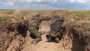 RUSI PRODIRU SA SEVERA! Puca linija odbrane, pala još dva naselja!