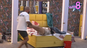 ŽESTOKA TUČA U ELITI Luka bacio Uroša, Stanić leti po kući Odabranih, obezbeđenje hitno reagovalo! (VIDEO)