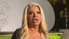 ''TU PRIČU NAM NEKO PODVALJUJE'' Dara Bubamara van sebe jer neko hoće da je posvađa, oglasio se njen prijatelj sa estrade