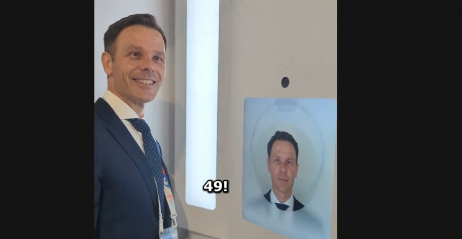 "JEDINO ŠTO MI RADI JA MOZAK!" Siniša Mali na Ekspo izložbi u Osaki isprobao neobičan skener (VIDEO)