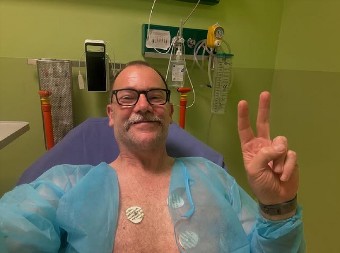 VODITELJ HITNO OPERISAN Naprasno završio u bolničkom krevetu, otkriveno u kakvom je stanju