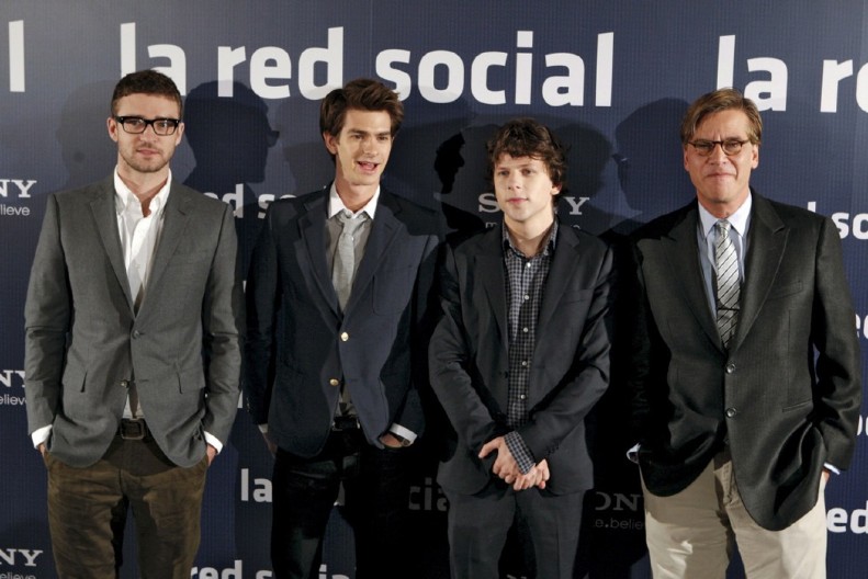 SNIMA SE NASTAVAK HITA "DRUŠTVENA MREŽA" Film će se baviti štetnim posledicama Fejsbuka - evo kada je premijera