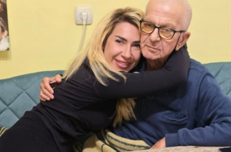 POSLEDNJE FOTOGRAFIJE JOVANE JEREMIĆ SA POKOJNIM OCEM Svaki trenutak su provodili zajedno, tuga koja slama srce (FOTO)