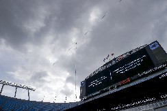 UTAKMICA TRAJALA SKORO PET SATI Sudija morao da prekine meč, a onda je nastao totalni haos