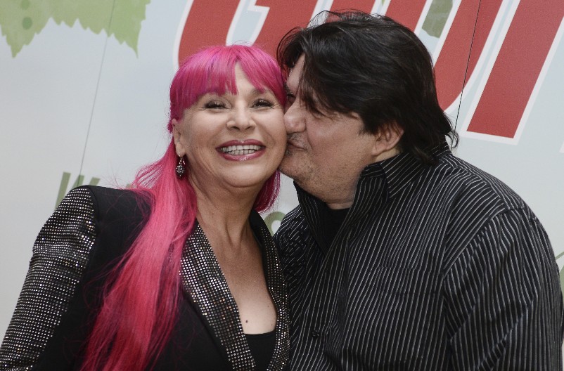 NAJTEŽE JE BILO ISPUNITI ZORIČINE ZAHTEVE! On je zadužen za svadbenu dekoraciju, bio je pevač, a sada je promenio profesiju