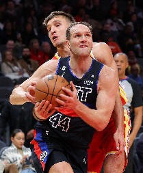 GROM IZ VEDRA NEBA Bogdanović završio karijeru