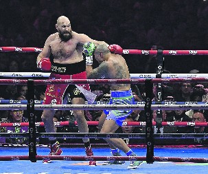 SUPERSPEKTAKL U Istanbulu se održava gala događaj: Srbija u zlatnoj eri svetskog boksa