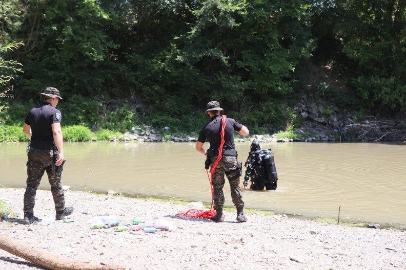 SVIREPO UBISTVO KOD LAZAREVCA Osumnjičeni mladić ponovo uhapšen zbog novih dokaza!