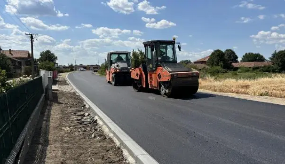 DRŽAVA ISPUNILA OBEĆANJE Juče završena rekonstrukcija puta Velika Plana - Žabari (FOTO)