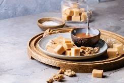 DOMAĆI KARAMEL OD 3 SASTOJKA Spreman za 10 minuta, najbolje ga dodajte uz palačinke ili sladoled