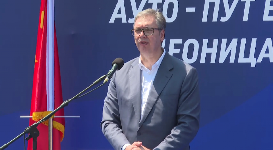 IMALI SU OGROMAN NOVAC, POMOĆ STRANACA I MEDIJA Vučić: Oni koji bi da ruše Srbiju jednu stvar nisu razumeli