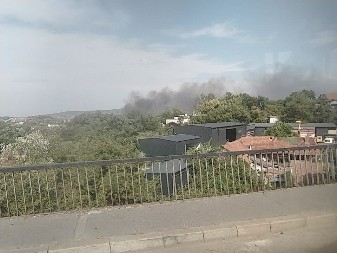 DIM GUTA PANČEVAČKI MOST Vatrena stihija se širi munjevitom brzinom (FOTO)