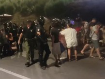 MOTKOM NA POLICIJU NA VIDOVDAN, PA EKSPESNO PUŠTEN! Skandalozna odluka sudije: Pustio na slobodu anesteziologa Stefanovića