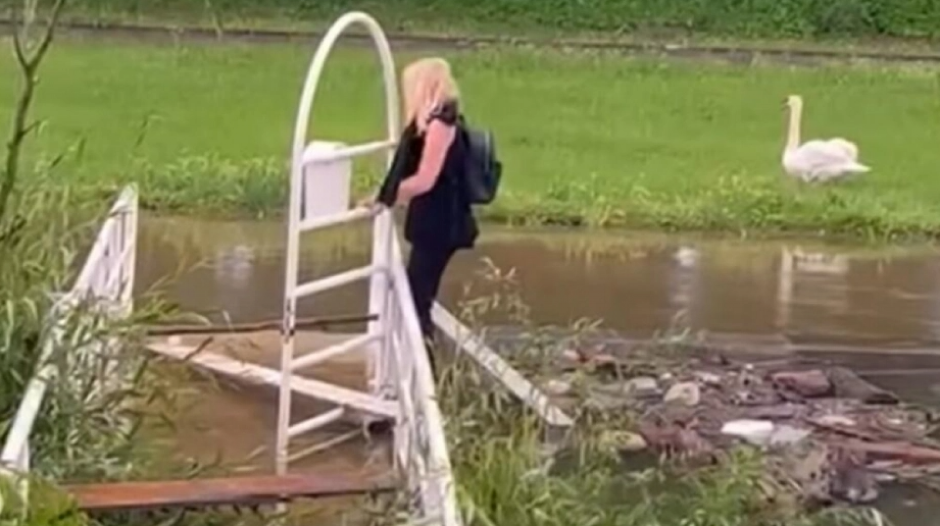 POLICIJA ISELILA SRPSKU VODITELJKU IZ DOMA Tu je provela 19 godina, živela na Vračaru, a sada preživljava od 300 evra mesečno!