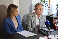 Nova elektronska usluga za osobe sa invaliditetom: povraćaj PDV-a pri uvozu vozila dostupan na Portalu eUprava