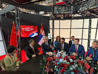 ZAJEDNIČKI NASTUP 12 SRPSKIH KOMPANIJA NA KINESKOM SAJMU Velika šansa da uđemo u globalne lance snabdevanja u Kini!