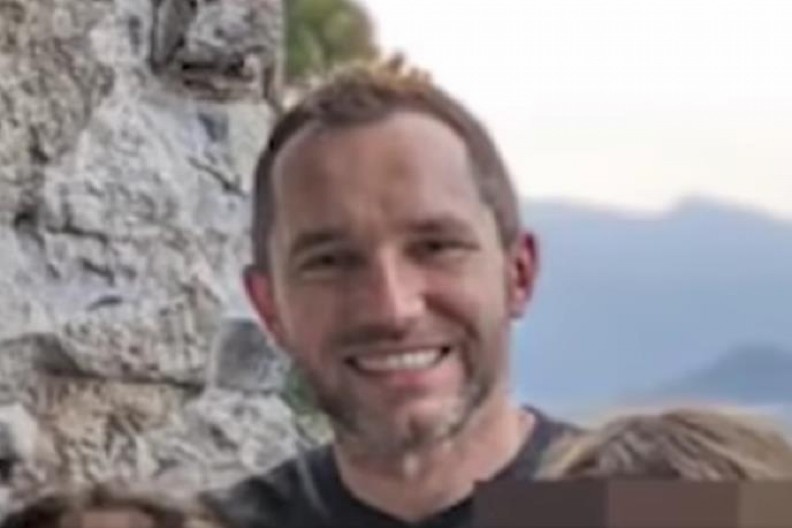 PROFESOR POGOĐEN HICIMA U GRUDI I LEĐA Detalji hladnokrvnog ubistva u Grčkoj, jedan uhapšeni PRIZNAO KRIVICU