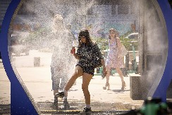 TALAS VRUĆINA DOLAZI IZ AFRIKE! Srbija pred vrelim ispitom!