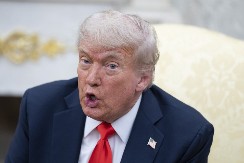 "PONOVO ĆEMO IH NAPASTI" Brutalna pretnja Trampa: Lažni CNN treba da se izvini