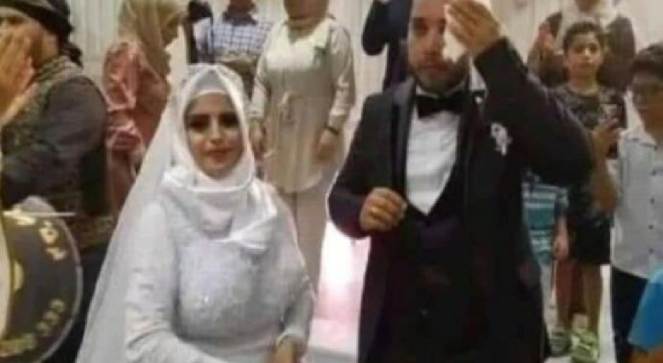 SKANDAL DECENIJE NA VENČANJU Mladoženja brutalno ponizio mladu pred oltarom, ZA SVE JE KRIVA OVA ŽENA! (VIDEO)