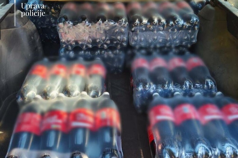KRIJUMČARIO SOKOVE IZ SRBIJE Hit zaplena u Crnoj Gori (FOTO)