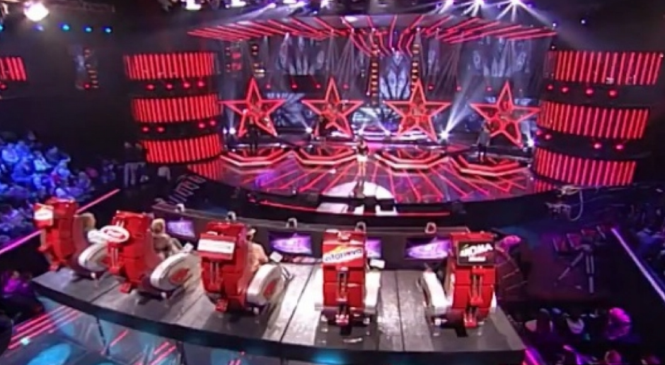 ŠOK! Ona je nova članica žirija "Pinkovih zvezda", doletela iz Crne Gore da potpiše ugovor