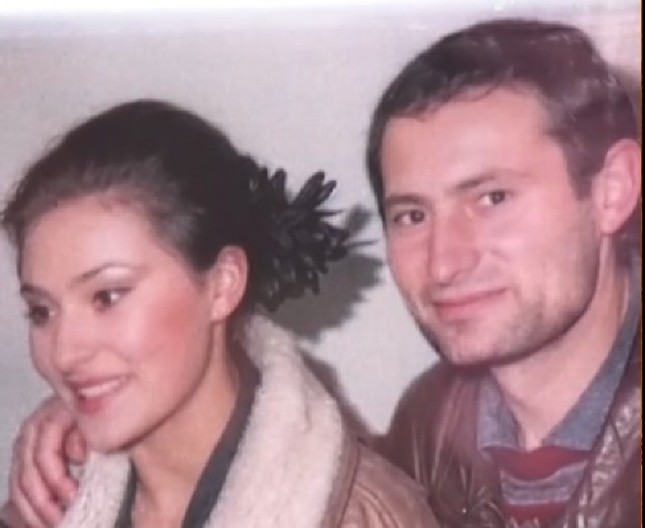 DA SE KRSTIŠ! Zoran dig’o sebi spomenik, za života – piše i kad će da umre, a  Arkan mu, kaže, oteo Cecu, ali ne zamera!