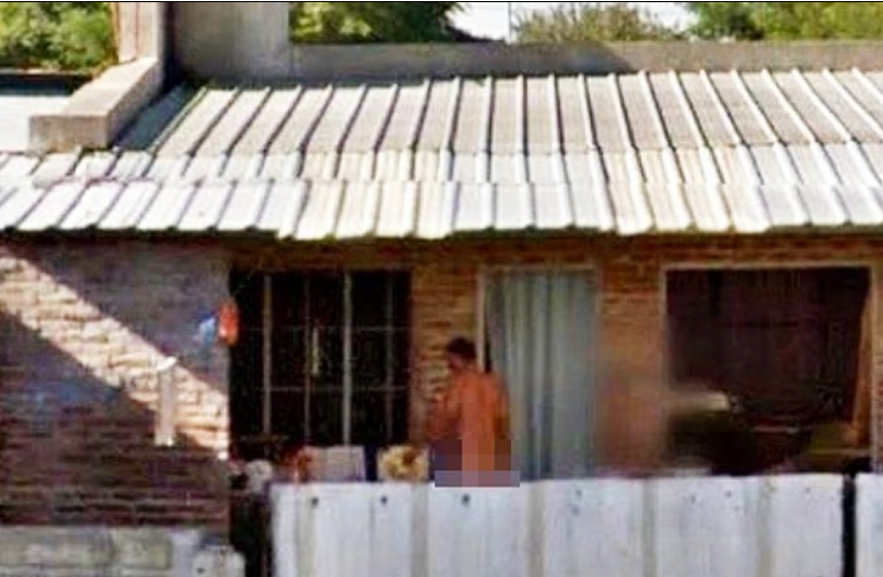 NJEGA SU SVI MOGLI DA VIDE GOLOG Muškarca snimila Street View kamera, završio na sudu sa internet gigantom (FOTO)