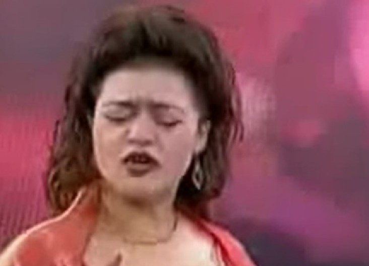 ZABORAVLJENA ZVEZDA JUTJUBA Evo kako danas izgleda Bugarka iz ''Idola'' kojoj se smejao ceo svet, nećete verovati čime se bavi! (VIDEO)