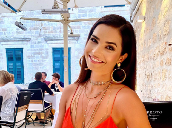 MARIJA KARAN (43) POKAZALA TRBUŠNJAKE! Mišići se ocrtavaju, telo kao izvajano! (FOTO)