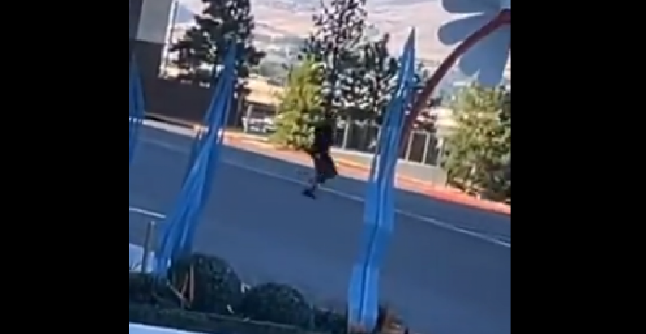 IMA MRTVIH, KAMERA SNIMILA DRAMATIČNU SCENU Ubio je ljude u kazinu u Rinu (VIDEO)