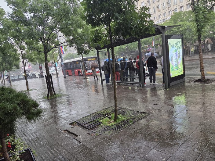 RHMZ OBJAVIO VAŽNO UPOZORENJE! Tiče se vodostaja, a evo kada PRESTAJE KIŠA