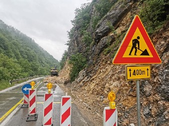 „BILA SI SVETLOST SVIMA" Potresan oproštaj od doktorke koju je ubila STENA!