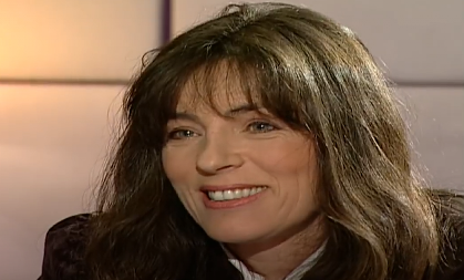 ZAVEO SNEŽANU SAVIĆ I MIRU FURLAN, ALI SE OŽENIO DRUGOM SRPKINJOM Evo koji francuski glumac je bio fatalan za žene u Jugoslaviji