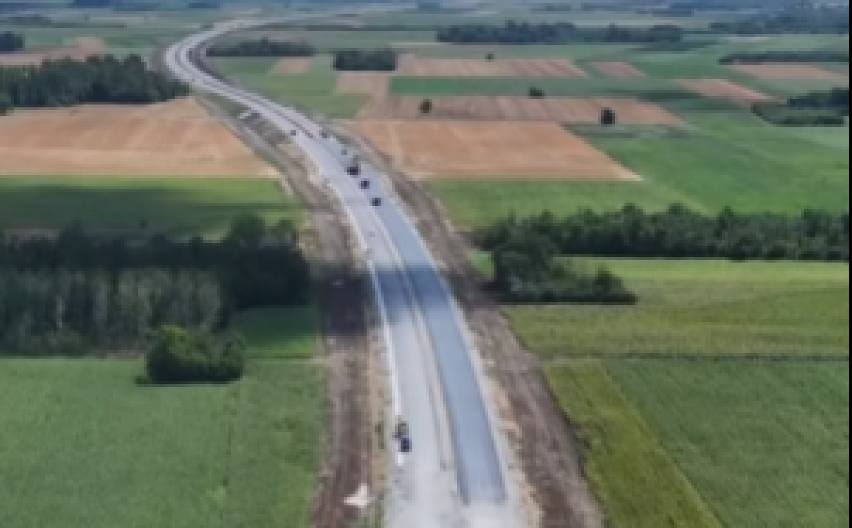 OGLASIO SE VUČIĆ RANO JUTROS "Ponosan na Srbiju i svoje neimare" (VIDEO)