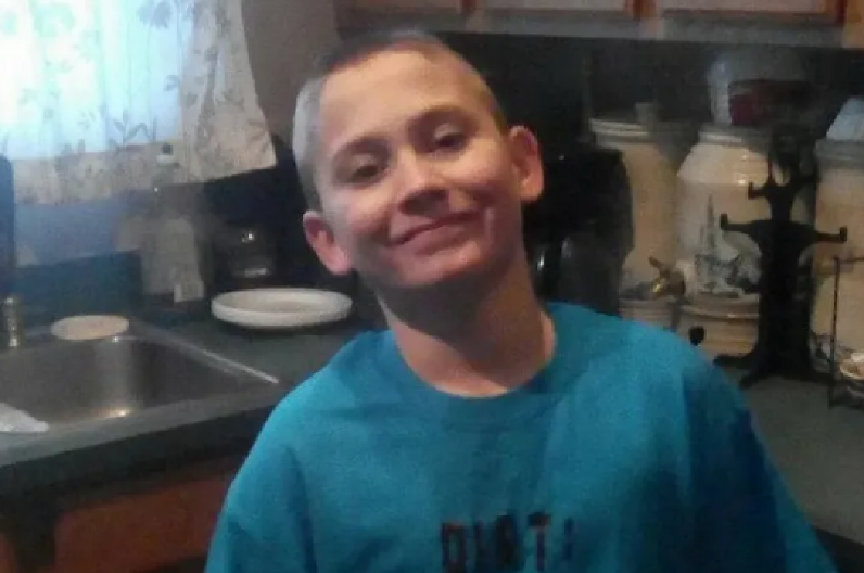 ZLA BABA MUČILA UNUKA (12) DO SMRTI! Na suđenju otkriveni JEZIVI detalji zločina