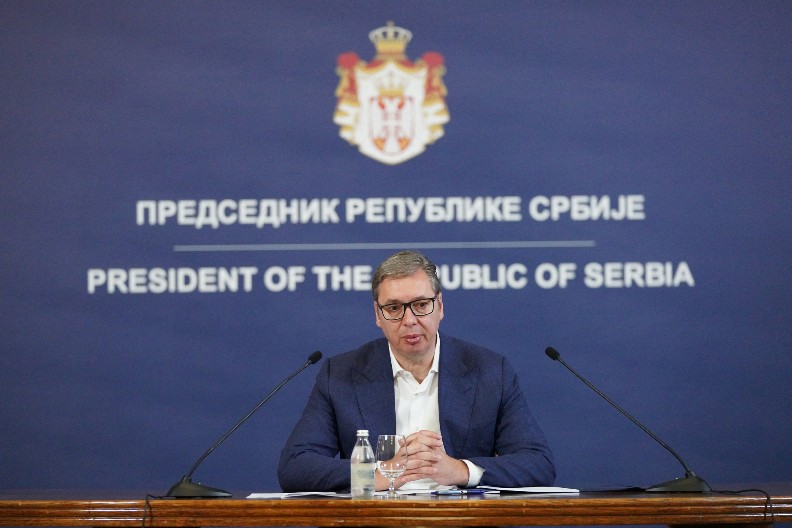 VUČIĆ IZJAVIO SAUČEŠĆE POVODOM VELIKE TRAGEDIJE U GANI: U ovim teškim trenucima, Srbija je uz vas