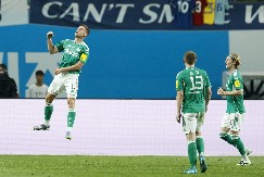 SVI SE PITAJU - KAKO SE OVO DOGODILO Neviđena bruka - Njukasl zaboravio igrača u Južnoj Koreji?!