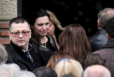 OPROŠTAJNA PORUKA ŽARKA JOKANOVIĆA RASPLAKALA SRBIJU Preminula je prerano: "Tražiću te u zvezdama"