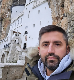 "AKO SI MILOSTIV DA POMOGNEŠ I VELIKODUŠAN DA OPROSTIŠ" Nikola Rađen se oglasio i poslao snažnu poruku!