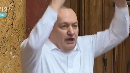 "ĐINĐIĆ SE PREVRĆE U GROBU" Uspon i pad Demokratske stranke ili kako smo od Davidovića stigli do Milivojevića (VIDEO)