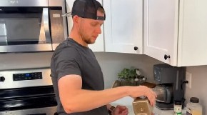 GODINU DANA SAM JEO SAMO JAJA I CRVENO MESO Pogledajte šta mi se desilo