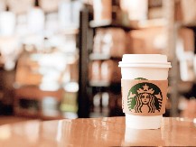 NISU ZADOVOLJNI Zaposleni u Starbaksu širom Amerike stupaju u štrajk