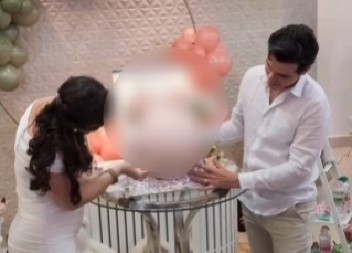 ŠTA RADE OVI LJUDI, MAJKO MILA? Proslava otkrivanja pola kao iz horor filma, kad budete videli tortu, prevrnuće vam se želudac! (VIDEO)