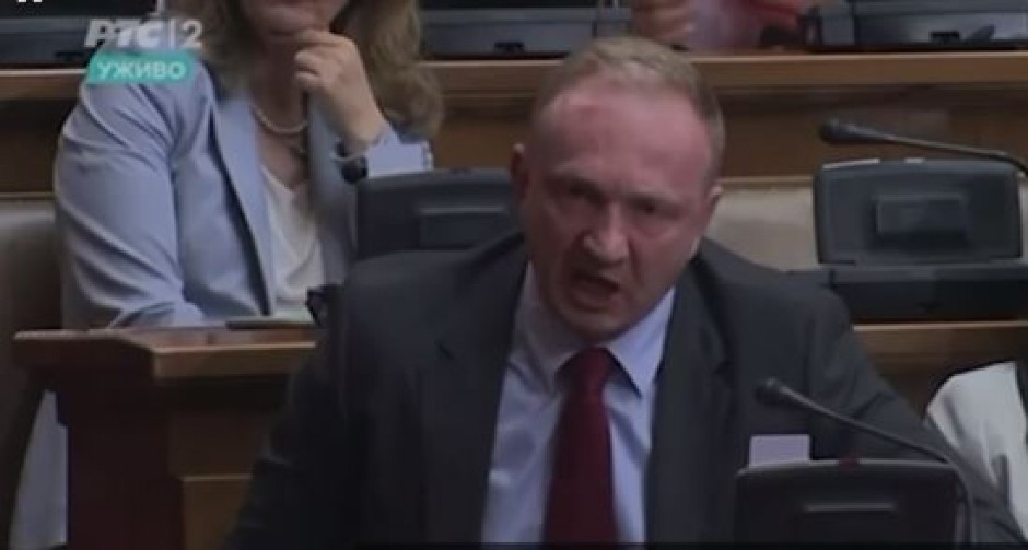 OVO JE PRAVO LICE DRAGANA ĐILASA: Psovke, pretnje, napadi... Pogledajte hronologiju njegovog nasilja  (VIDEO)