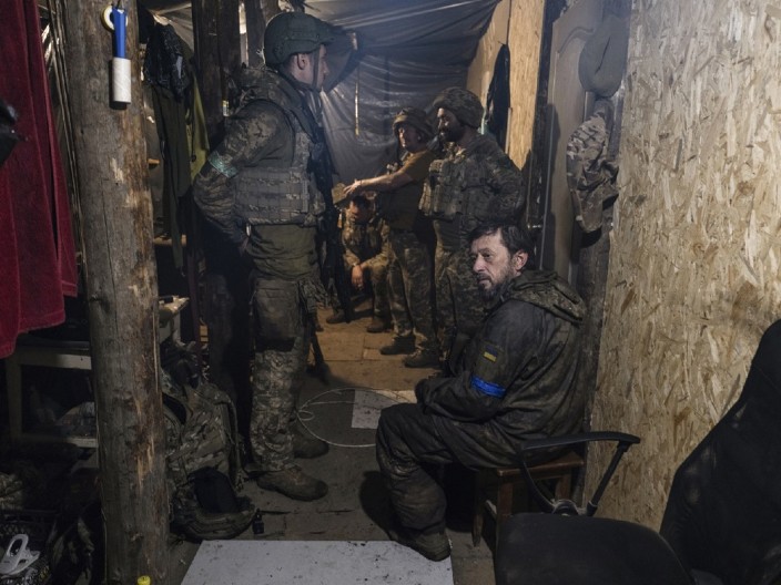 STRAH I BES U REDOVIMA UKRAJINE! Borci na prvoj liniji: "Ne damo zemlju ni za šta!“