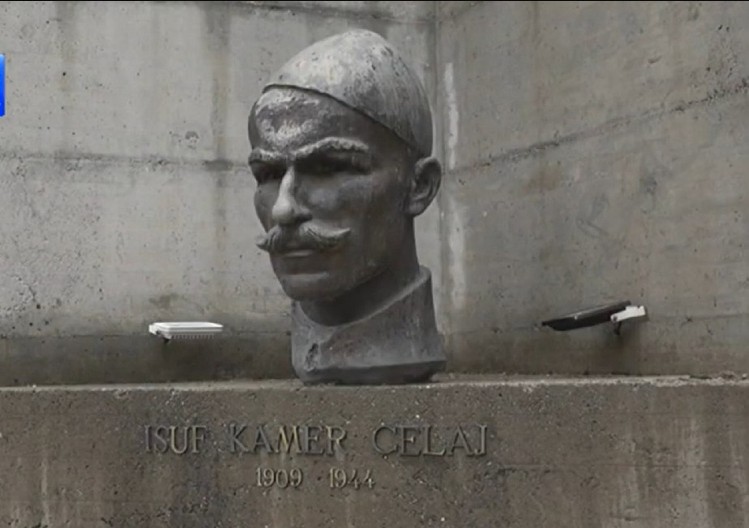 DVANAEST GODINA SRAMA Ko će dobiti 30 dana pritvora zbog nezakonitog spomenika u Gusinju?