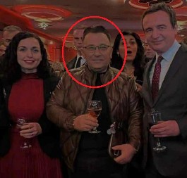 OVO JE GLAVNI OSUMNJIČENI ZA TROSTRUKO UBISTVO U GNJILANU! U društvu sa Osmani i Kurtijem - POJAVIO SE I SNIMAK UBISTVA (VIDEO)