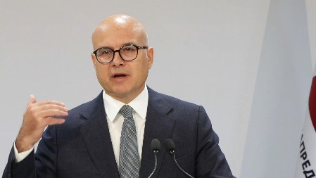 "VIŠE SE NEĆEMO POVLAČITI NIGDE" Vučević jasan: Izaći ćemo da branimo svoje prostorije svuda i na svakom mestu (VIDEO)